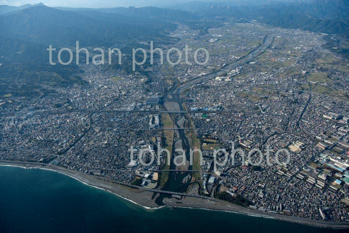 酒匂川河口より足柄平野(2020/11)