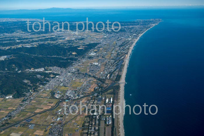 大須賀海岸より御前崎の海岸線(2020/11)