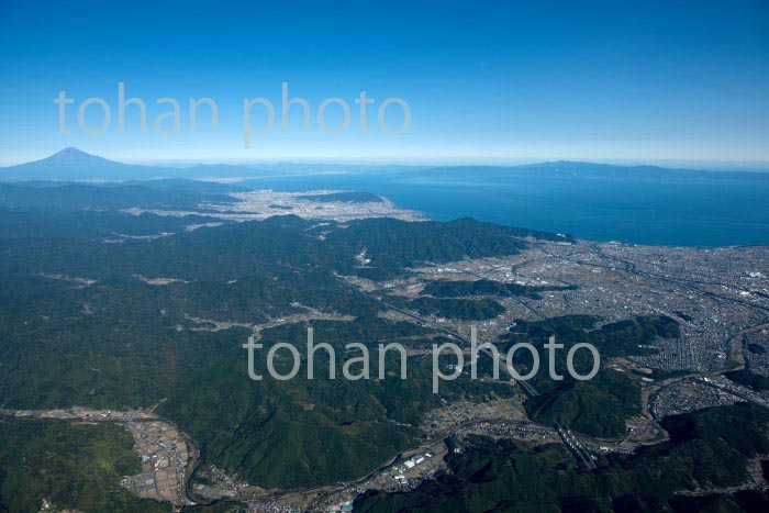 藤枝市中ノ会地区より富士山(2020/11)