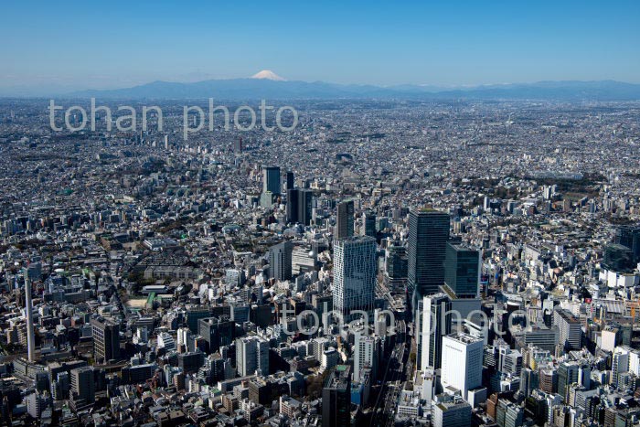 渋谷駅周辺より東京の街並みと富士山(2020/3)