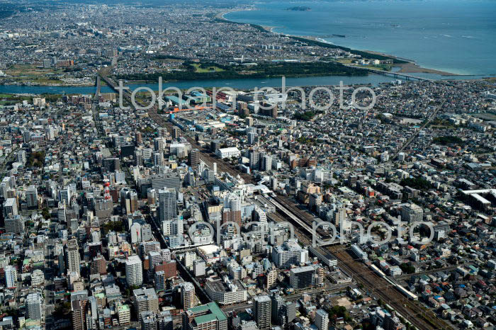 平塚市街地より茅ケ崎市方面(2021/10)