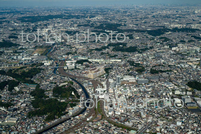 大船駅周辺より横浜方面(2021/10)