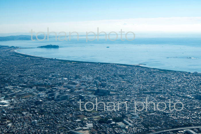 茅ケ崎市街地より湘南海岸(2021/11)