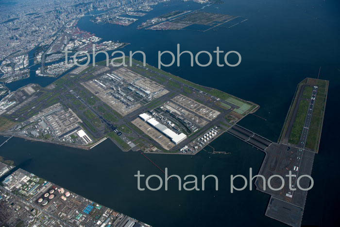 東京国際空港(羽田空港)全景(2021/10)