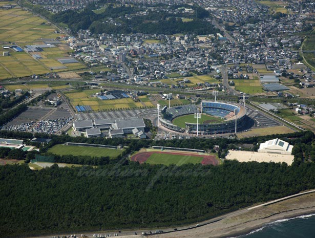 宮崎総合運動公園（サンマリンスタジアム）周辺(2012/10)