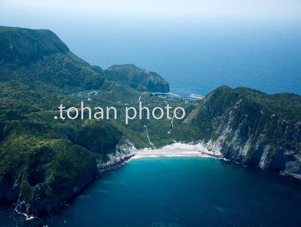 新島(若郷海岸)伊豆諸島(富士箱根伊豆国立公園)(2016/5)