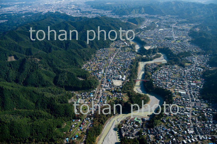 多摩川(二俣尾地区より青梅市街地方面)(2019/11)