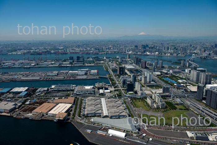 有明,お台場周辺より東京の街並みと富士山(2020/5)