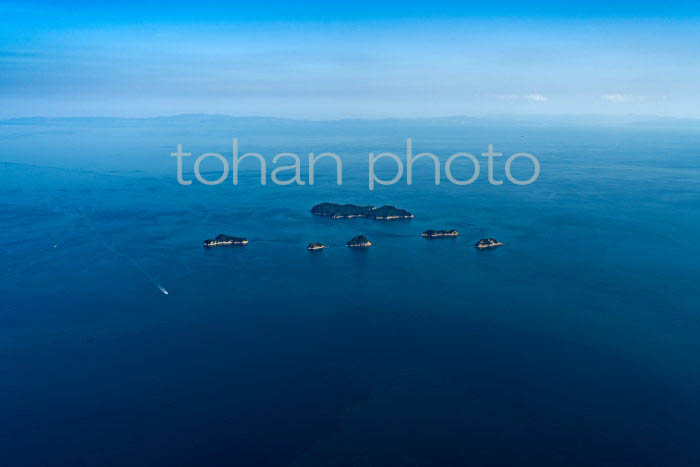 瀬戸内海と小島群(松島,桂島,小ツフラ島,大ツフラ島,三ッ頭島,長島)(20231018)