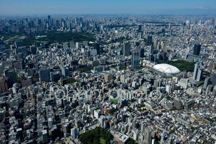 本郷周辺より東京の街並み(2023617)