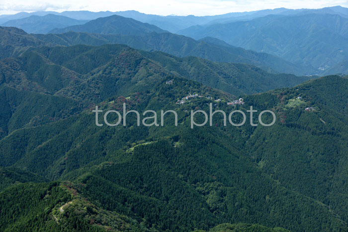 日の出山より御岳山の山並み(202391)