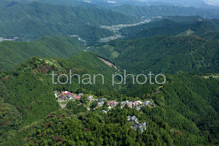 御岳山山頂より青梅の街並み(202391)