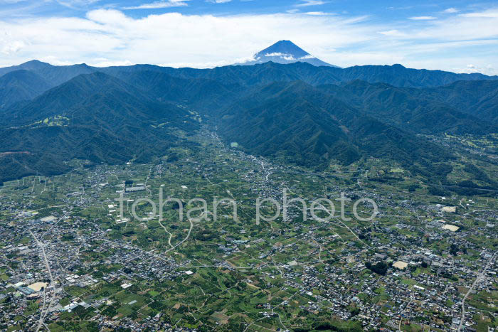 23-ymns-017=笛吹市八代町周辺の果樹援軍より富士山(202391)