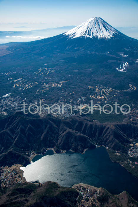 西湖より富士山(山梨県南都留郡)201308