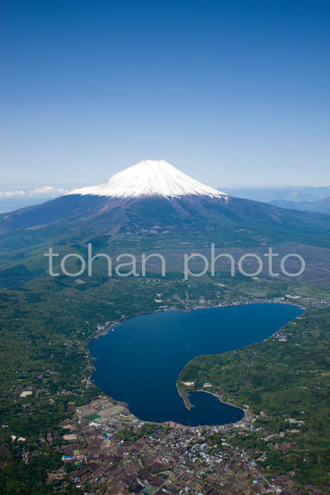 山中湖より富士山(山梨県南都留郡山中湖町)201305