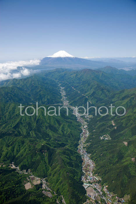 道志みちより富士山(山梨県南都留郡道志村)201305