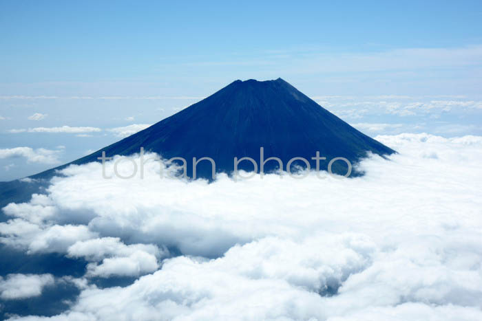 富士山と雲海(静岡県富士宮市)201509