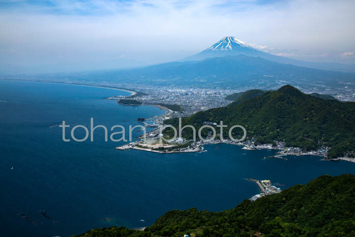 江浦湾,駿河湾より富士山(静岡県沼津市)201505