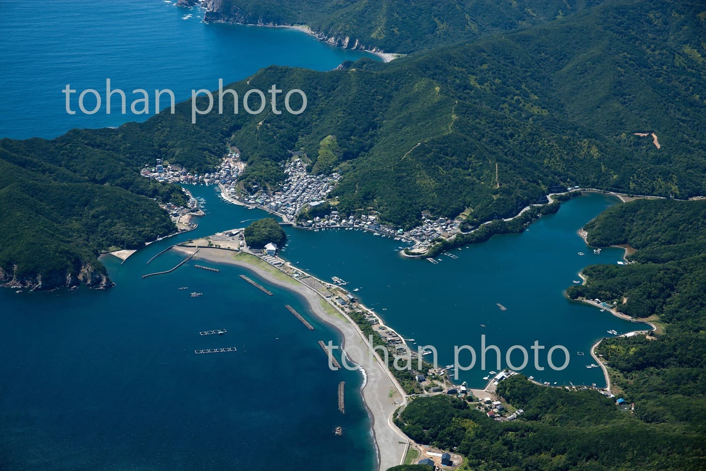 相賀浦の海岸と大池(五ケ所湾)-三重