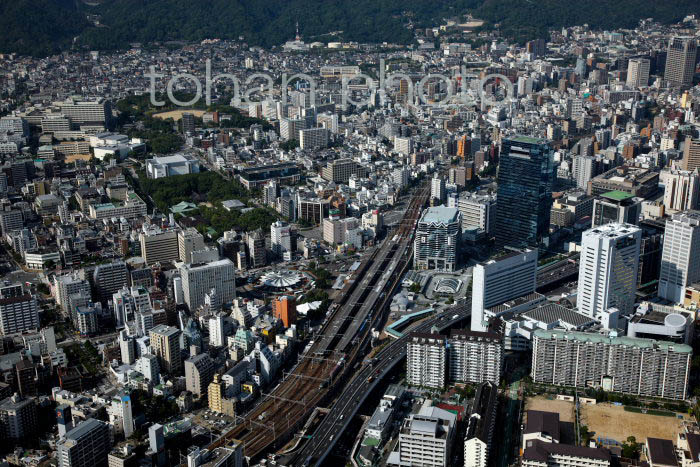 神戸駅周辺より神戸市街地(2008,10)