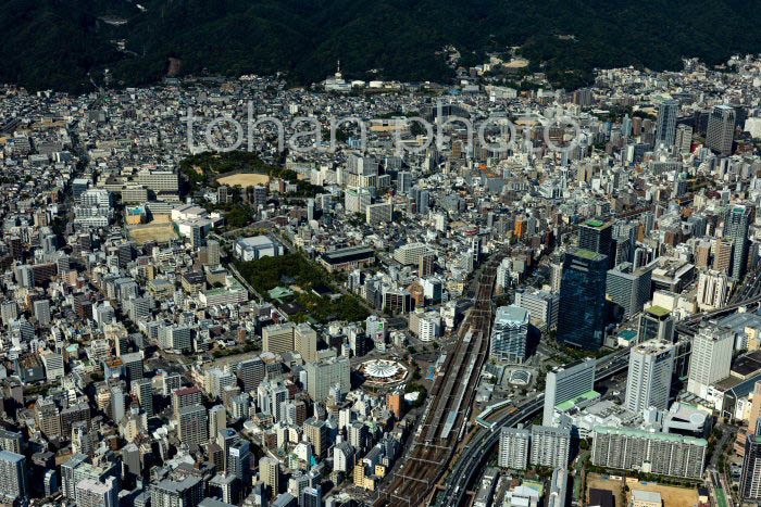 神戸駅周辺より神戸市街地(2023,10)