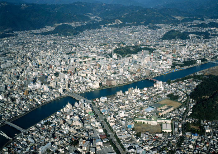 高知市街地(1998,10)
