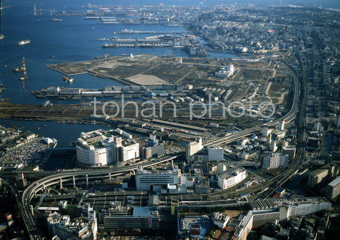 横浜駅とみなとみらい予定地区-(1987)