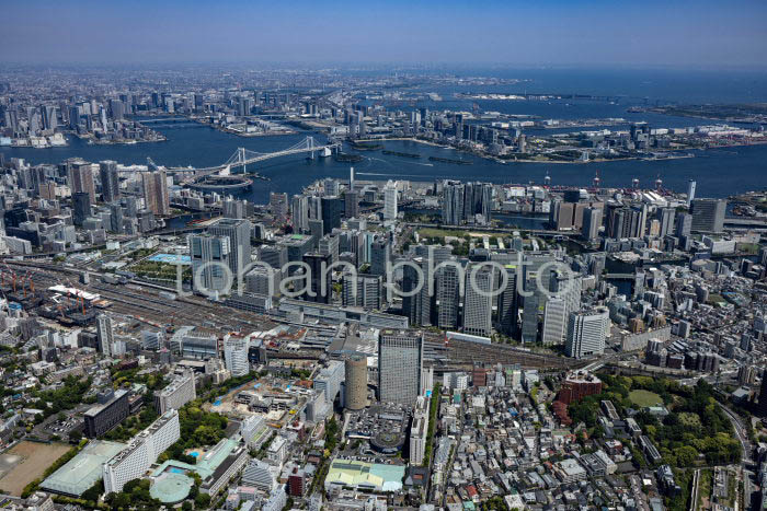 品川駅周辺より東京港(2023,05)