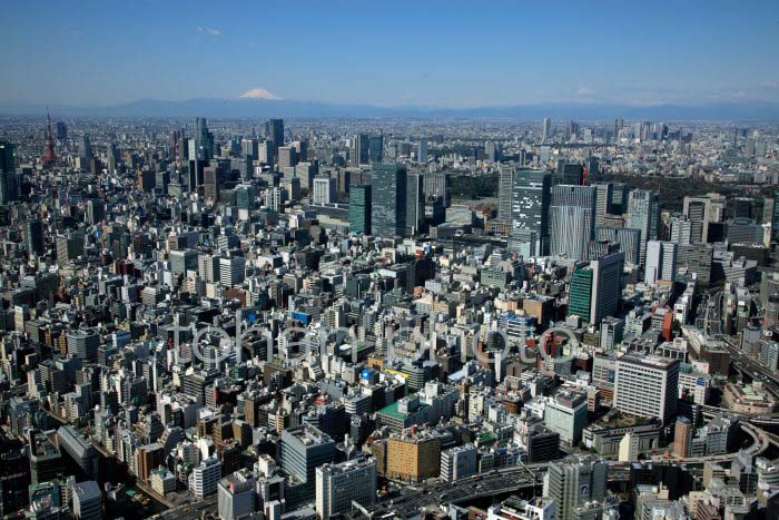 日本橋,八重洲より東京駅(2008,04)