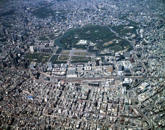 八重洲,日本橋より東京駅方面(1994)