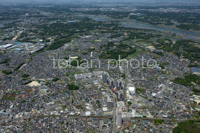 ユーカリが丘駅よりと山万ユーカリが丘線の住宅地(202453)