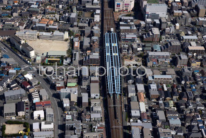 妙典駅駅のソーラーパネル設置(東西線ソーラー発電所)(20241013)