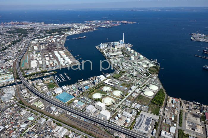 新磯子地区と豊浦町周辺より磯子方面の京浜コンビナード(202453)