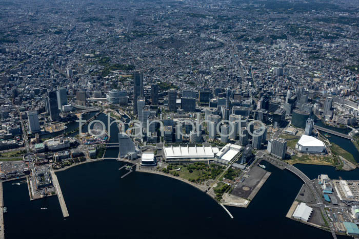 横浜港よりみなとみらい地区(202454)