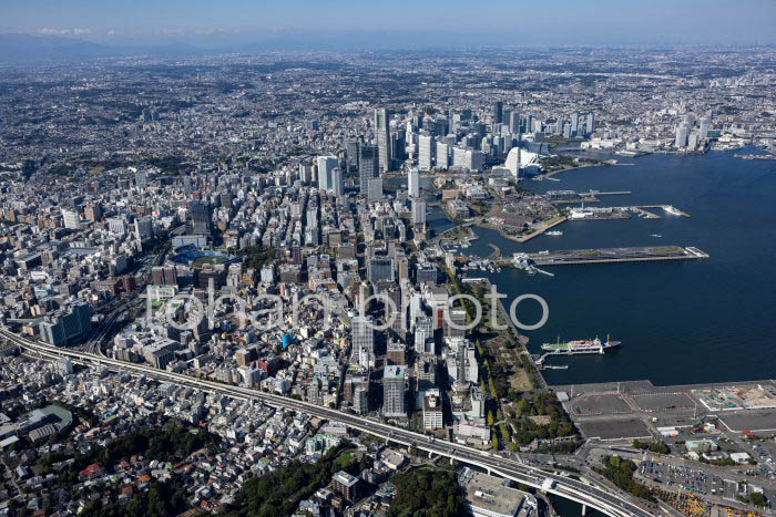 横浜元町周辺より横浜の街並み(20241103)