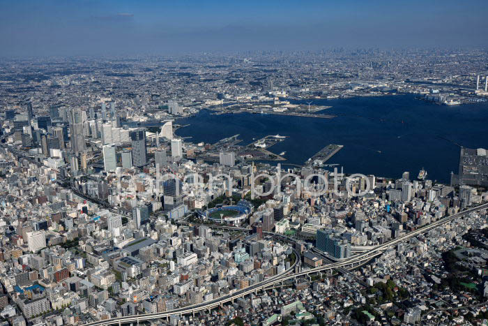 石川町(元町,中華街)周辺より関内,横浜港方面(20241103)