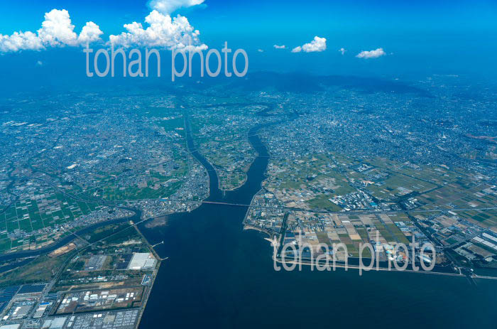 三河湾より豊橋平野(豊橋市,豊川市の街並み)