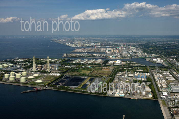 袖ケ浦周辺より京葉コンビナートと東京湾