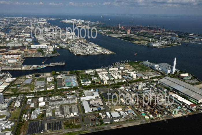 京浜工業地区(末広町町より川崎扇島方面)