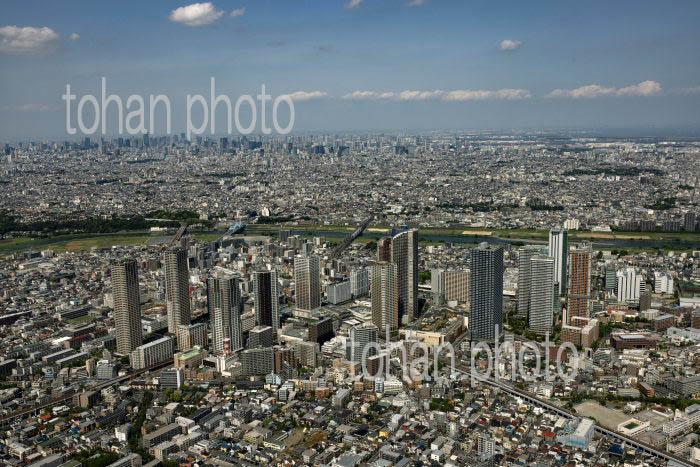 武蔵小杉駅周辺より東京方面