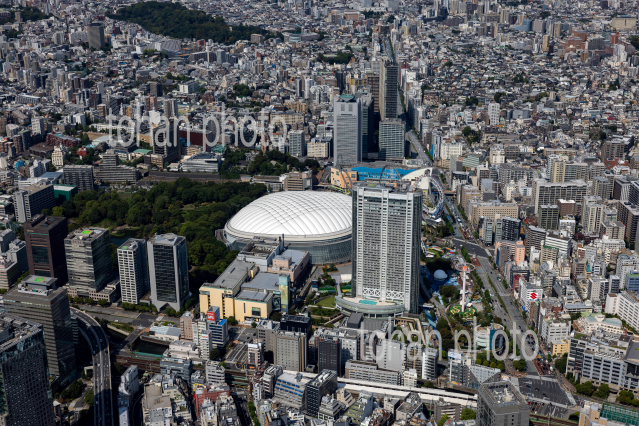 水道橋駅周辺より東京ドーム,小石川後楽園