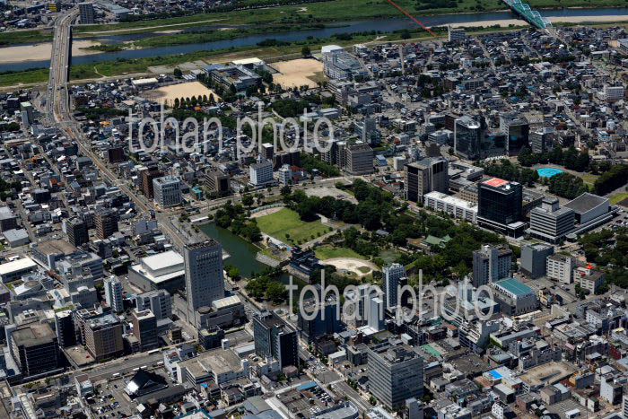 富山城(日本百名城),富山県庁周辺