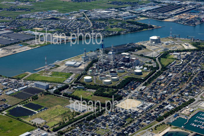 北陸電力富山新港火力発電所(富山新港)