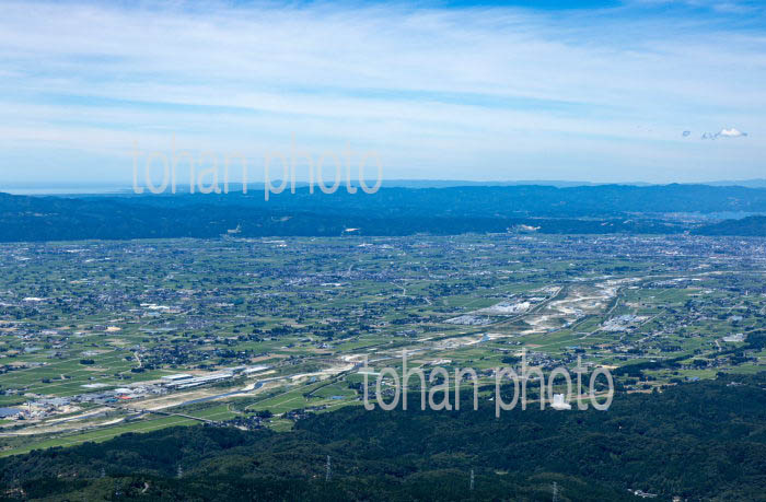 砺波の山(五谷字源谷)付近より砺波平野と高岡方面