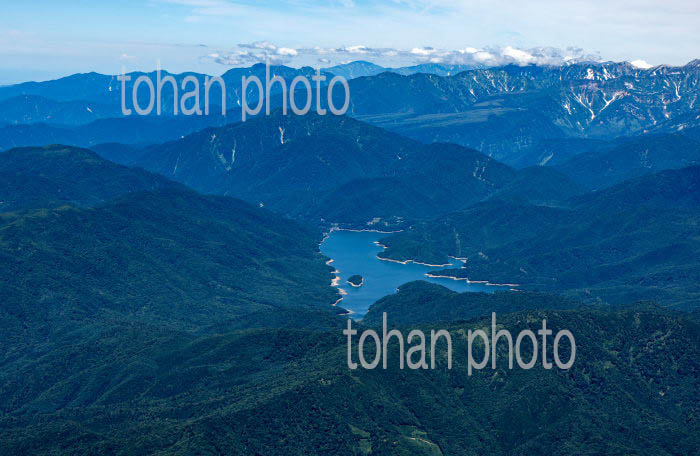 有峰湖より大坂森山,鍬崎山a
