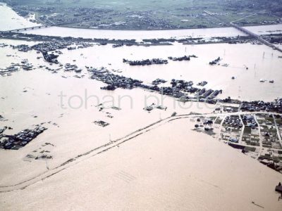 台風7号の洪水現場