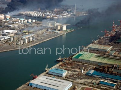 東日本大震災(仙台塩釜港に乗り上げた船)宮城県仙台市