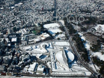 雪景色の代々木体育館,ＮＨＫ周辺-20130115