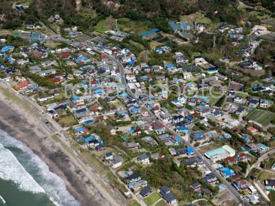 強風台風15,19号で屋根が飛ばされた町並み(千葉県南房総市富浦町)201910