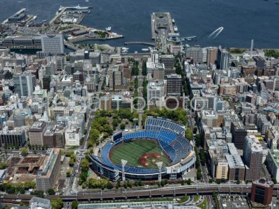 横浜スタジアムより大桟橋(2023,03)